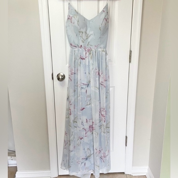 REVELRY Ainsley Chiffon Maxi Dress in Blue Floral Print NWT Style 9339-R Size 4